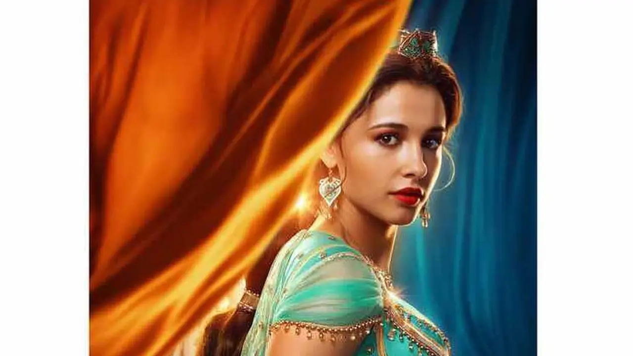 Naomi Scott