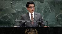 Presiden Madagaskar Andry Nirina Rajoelina saat berpidato pada Sidang Umum PBB ke-80 di markas besar PBB, Rabu, 24 September 2025. (Dok. AP/Pamela Smith)
&nbsp;
