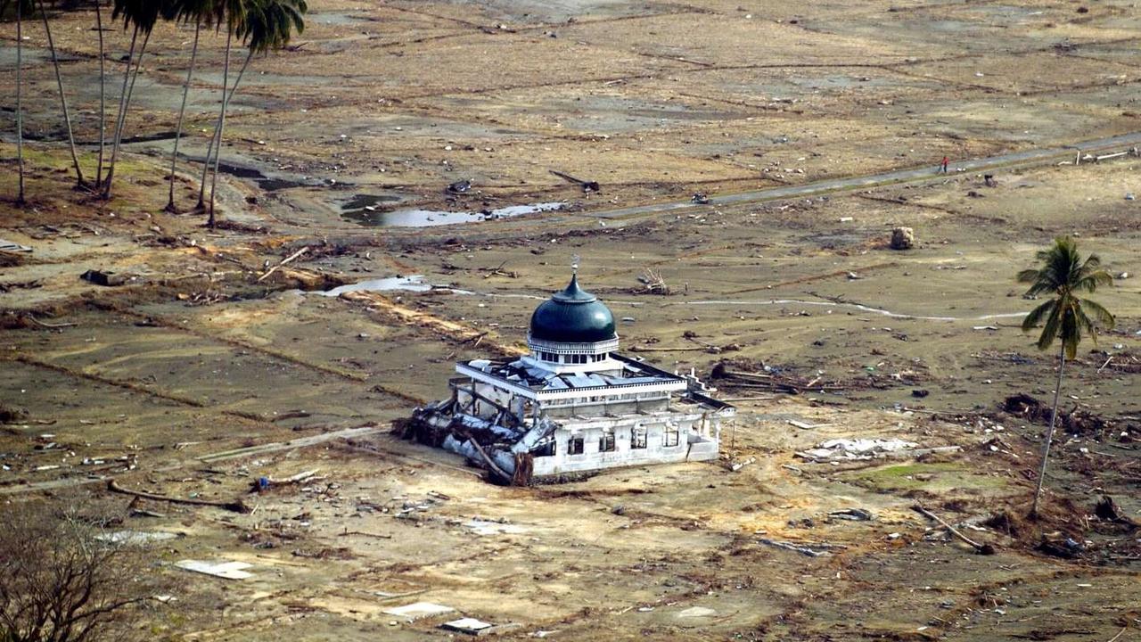 Potret Pilu Kehancuran Akibat Tsunami Aceh 20 Tahun Lalu