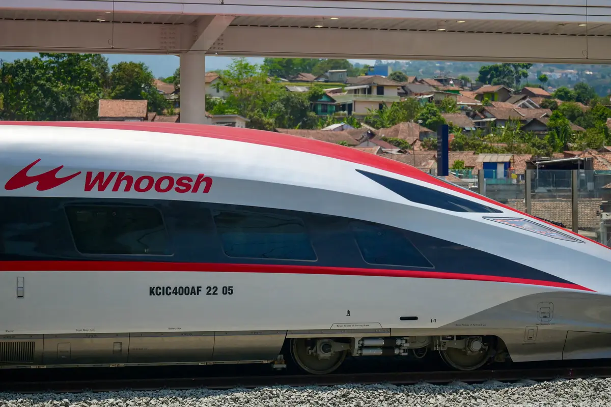 Tampilan Kereta Cepat 'Whoosh'