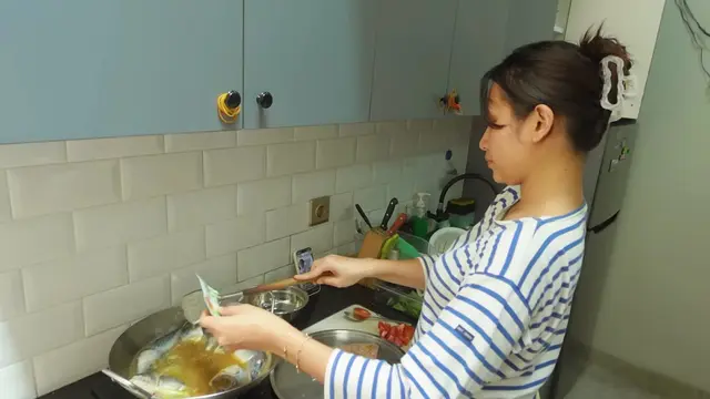 Potret Dapur dan Jemuran Mini Rumah Indah Permatasari dan Arie Kriting