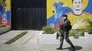 <p>Proses pembebasan ayah Luis Diaz pun melibatkan kepolisian dan juga militer Kolombia. (AP Photo/Ivan Valencia)</p>