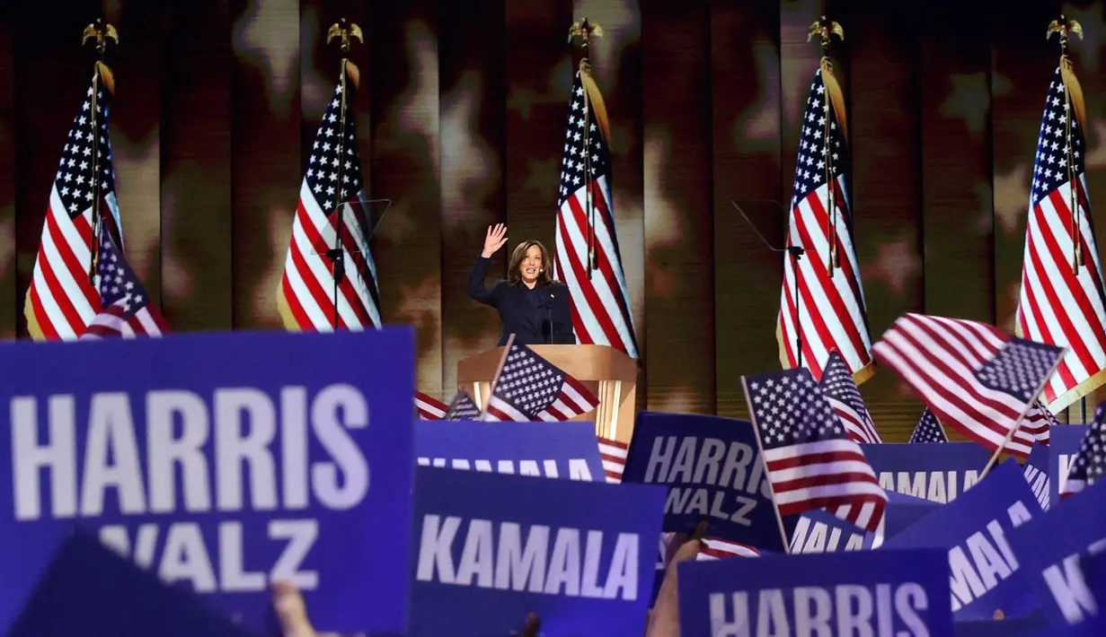 Kamala Harris terpilih sebagai kandidat calon presiden AS dari Partai Demokrat setelah Joe Biden memutuskan mundur dari pencalonan. (Alex Wong/Getty Images North America/Getty Images via AFP)