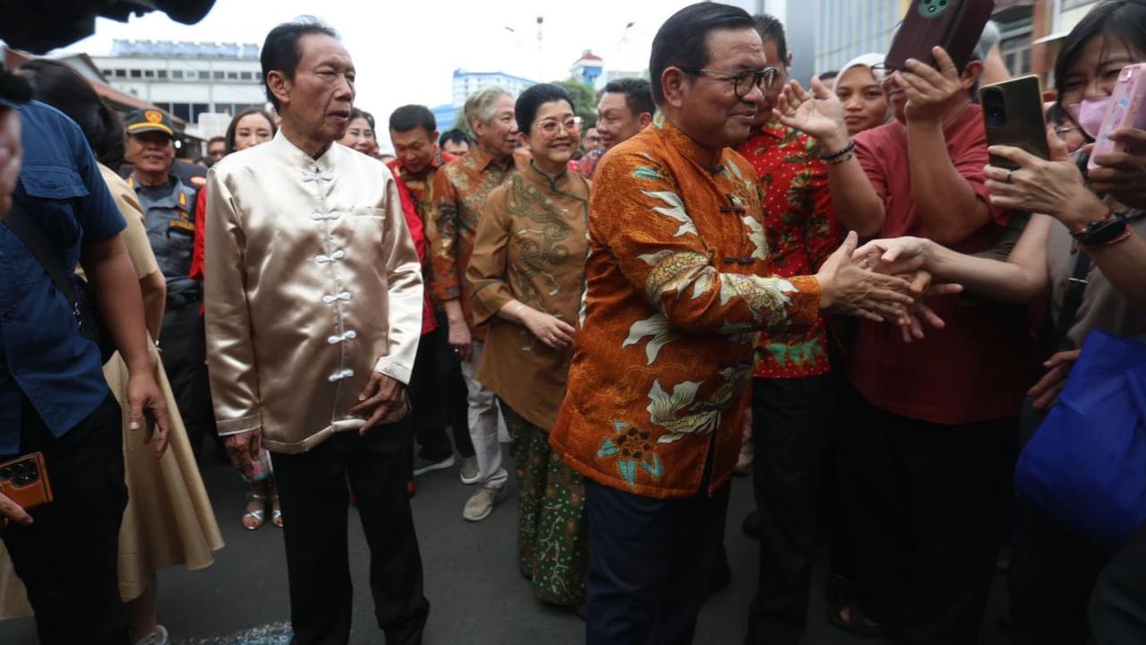 FOTO: Kemeriahan Cap Go Meh Jakarta Warnai Ibu Kota