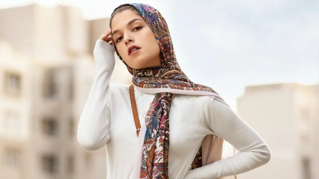 Ilustrasi makeup glowing natural