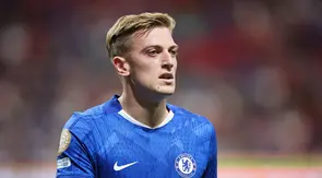 Striker Chelsea, Liam Delap, menjalani debutnya saat bertanding melawan Los Angeles FC pada lanjutan Piala Dunia Antarklub 2025 di Mercedes-Benz Stadium, Selasa (17/6/2025) dini hari WIB. (ALEX GRIMM /  AFP)