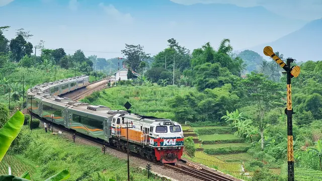 PT KAI terus memaksimalkan layanan kereta api pada periode libur Nataru