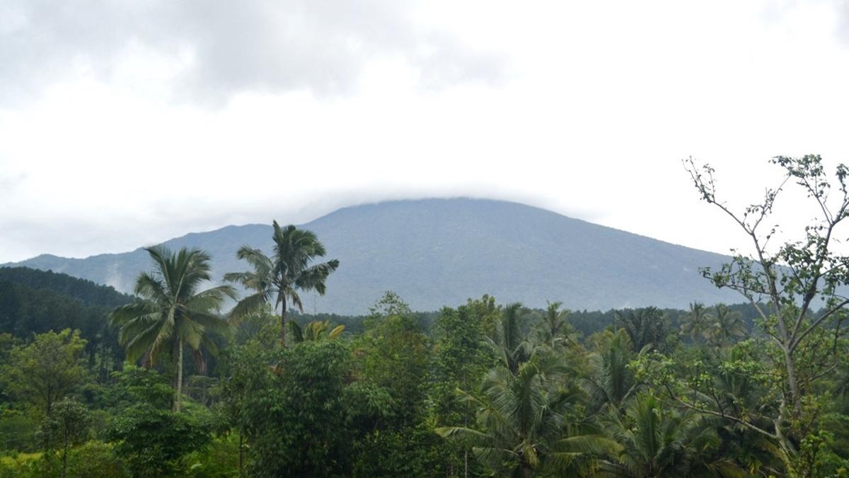Kronologi Pendaki Gunung Slamet yang Jatuh ke Jurang, Takut Tertinggal Rombongan Pulang