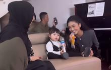 10 Momen Lucu Ameena dan Gemmi Kris Dayanti saat Nyanyi Bareng, Atta Halilintar 'Diva dan Next Diva Insyaallah