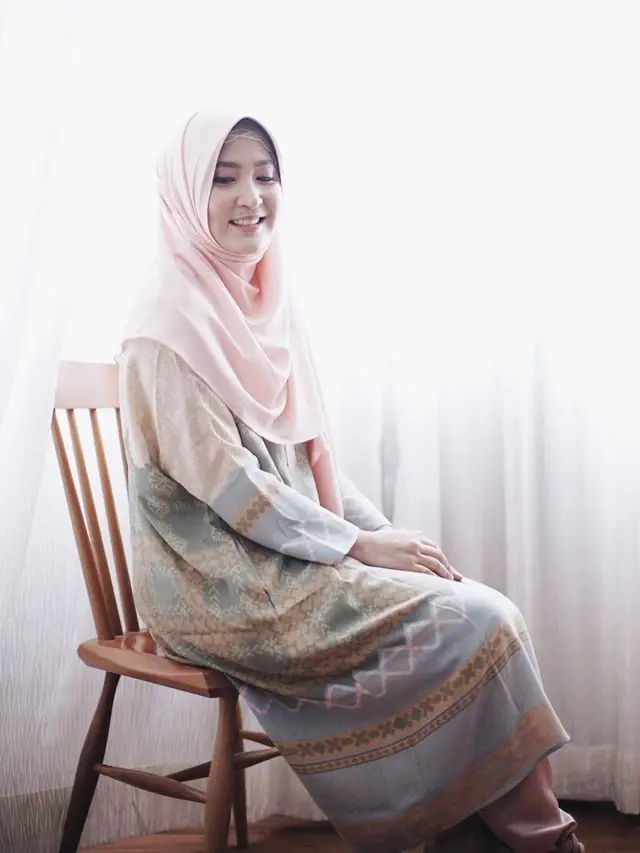 Potret Dias Kinanthi, Adik Andien Aisyah yang Keluar Kuliah Kedokteran Demi Passion (sumber: instagaram/@diaskinanthi)