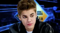 Justin Bieber dianggap bukan penyanyi dan musisi yang baik karena hanya menjual ketampanan saja. Benarkah itu?

