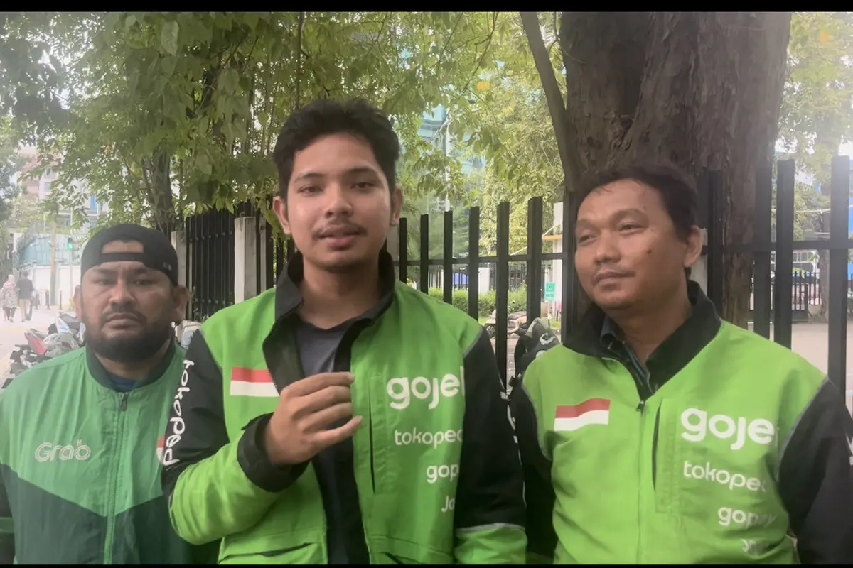 Ngos-ngosan Dapat Rp150 Ribu, Driver Ojol Menanti Janji Potongan 8 Persen