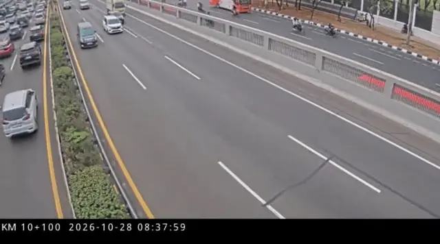 Kondisi Lalu Lintas di Tol Dalam Kota Jelang Demo 28 Oktober