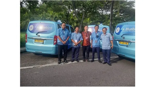 6 Potret Kesederhanaan Sigit Djokosoetono, Bos Blue Bird yang Nyamar Jadi Sopir Taksi