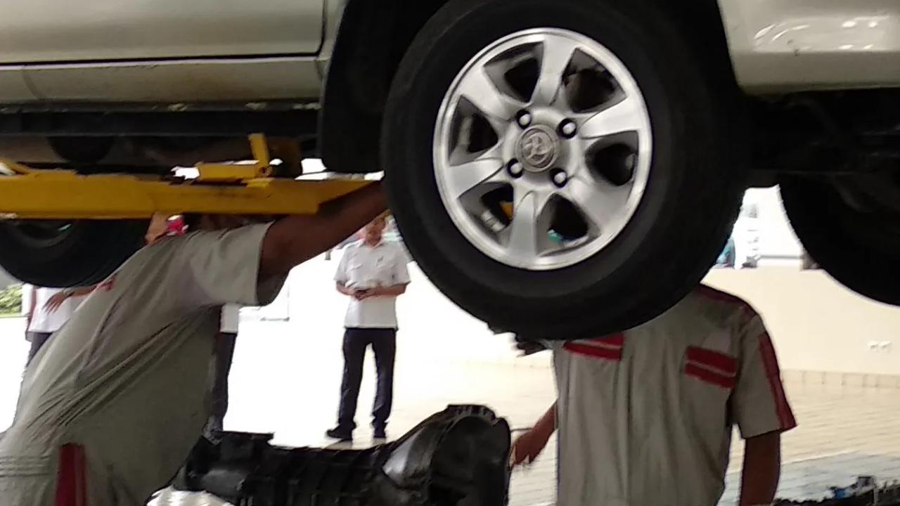 Udara Panas Melanda, Cek Komponen Ini Agar Kinerja Mobil Kesayangan Selalu Oke!