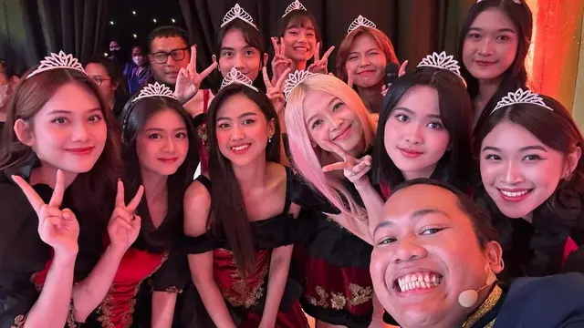 6 Potret Marshel Widianto dan Cesen Eks JKT48 Sebelum Kabar Pernikahan Mencuat