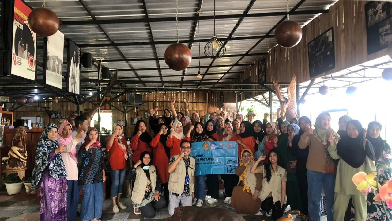 Ubhara Jaya pendampingan kewirausahaan pada kelompok tani Cibadak Sukabumi. (Istimewa)
