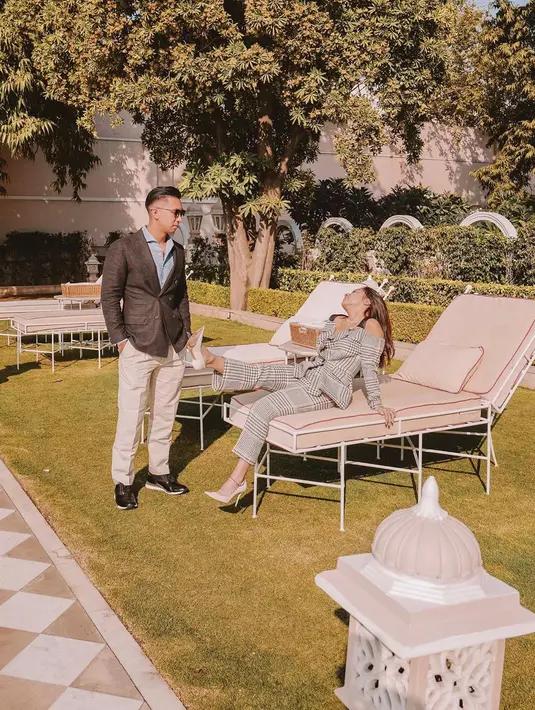 Hal yang membuat Yora berharap Niki segera menikah dengan Indra lantaran sang ibu melihat sosok Indra yang sangat menyayangi anak perempuannya tersebut. (Instagram/nikitawillyofficial94)