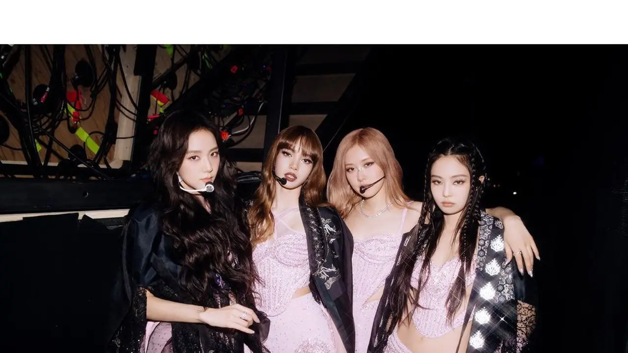 8 Outfit Ikonik BLACKPINK dari Masa ke Masa yang Selalu Jadi Pusat Perhatian
