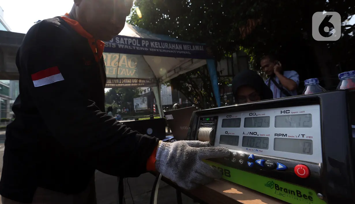 "Kami rencanakan lakukan razia uji emisi, yang mana pada 25 Agustus 2023," kata Sarjoko kepada wartawan, Jakarta, dikutip Jumat (25/8/2023). (Liputan6.com/Johan Tallo)