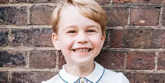 Kensington Palace merilis sebuah foto menggemaskan Pangeran George untuk merayakan ulang tahun ke-5nya. (instagram/KensingtonPalace)