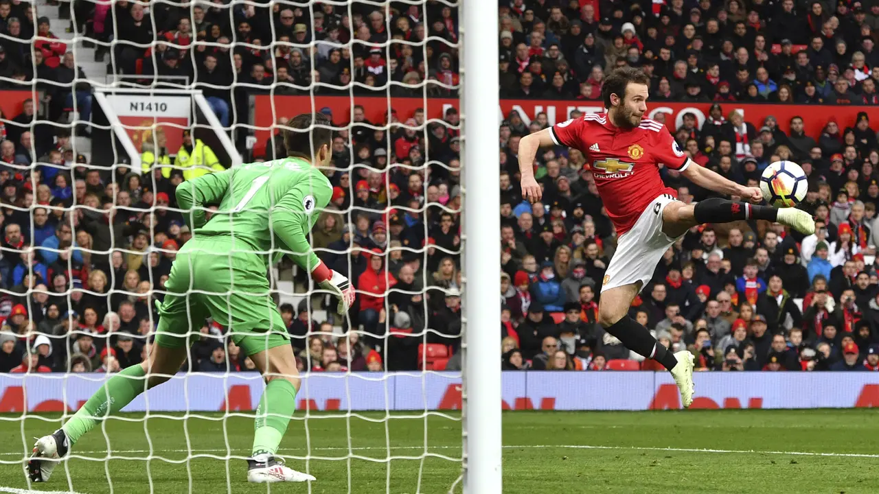 Manchester United, Premier League, Swansea City