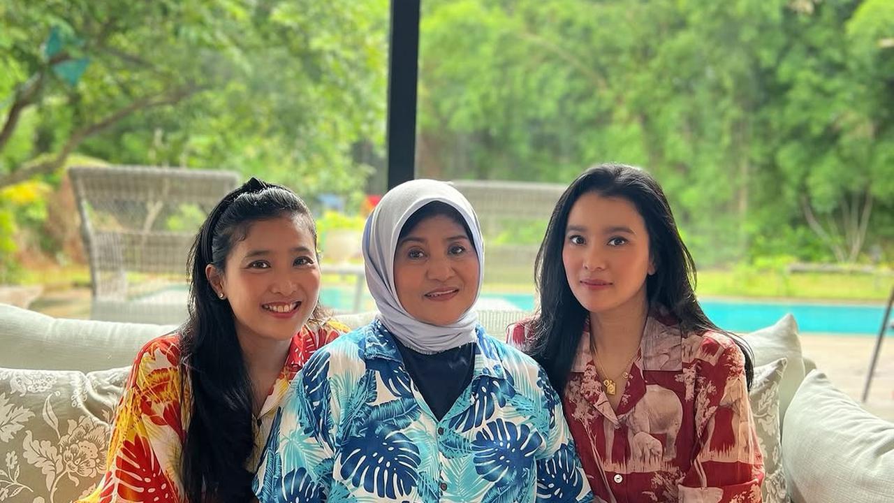 7 Potret Marcella Zalianty, Olivia Zalianty dan Tetty Liz Indriati yang Kompak, Ibu Anak Harmonis