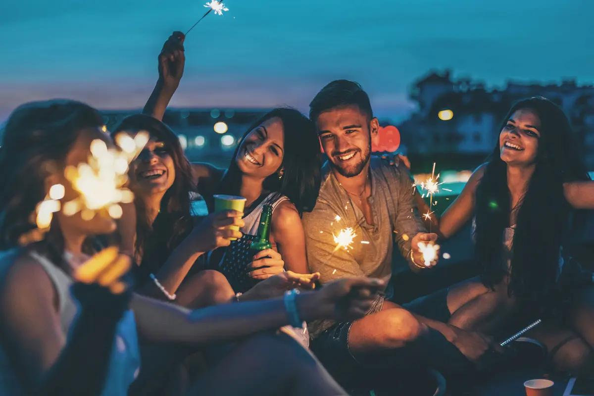 [Bintang] Terinsomnia, 3 Zodiak Ini Bisa Kamu Jadikan Teman Begadang Sepanjang Waktu