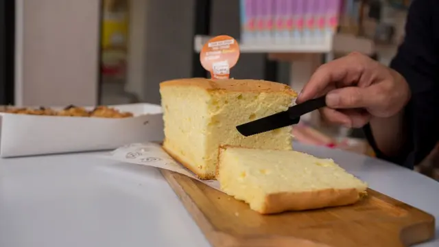 Bolu Geol. Bandung, Kuliner