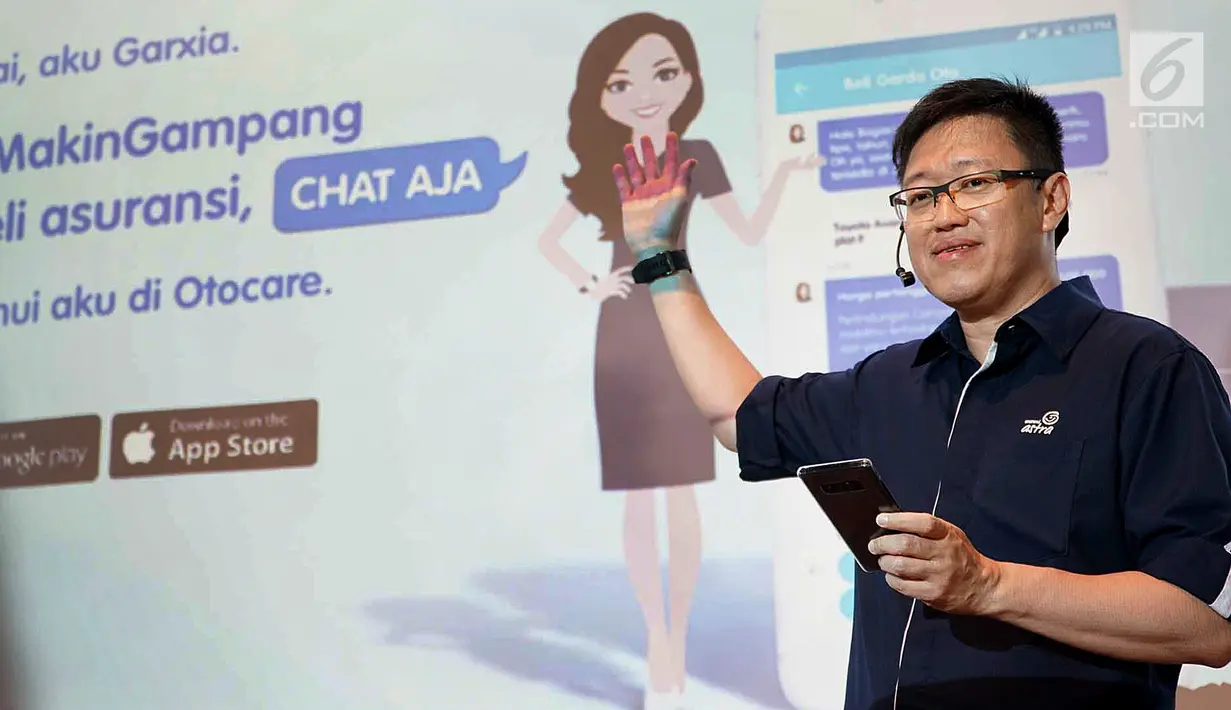 CEO Asuransi Astra Rudy Chen menjelaskan aplikasi Garxia (Garda experience intelligent assistance) bersamaan HUT ke-62 Asuransi Astra di Jakarta, Rabu (12/9). Garxia merupakan virtual assistant pertama di Indonesia. (Liputan6.com/HO/Eko)
