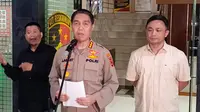 Kabid Humas Polda Jawa Barat, Kombes Jules Abraham Abast di Mapolda Jabar,  Senin (10/6/2024) malam.