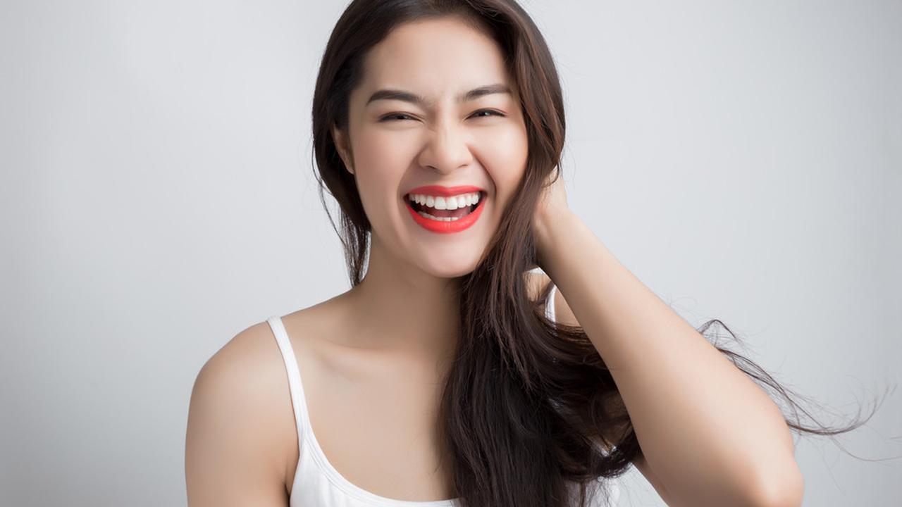 Mudah dan Praktis, Solusi Perawatan Rambut Rumahan ini Bebaskanmu dari Rontok