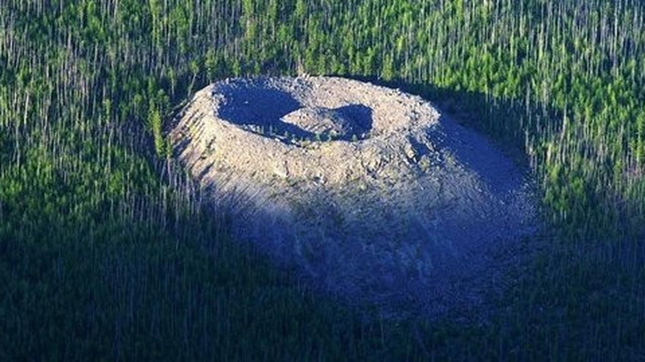 Kawah misterius di tengah hutan Siberia bikin bingung para peneliti