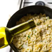 ilustrasi wine masak/copyright By Kvitka Fabian (Shutterstock)