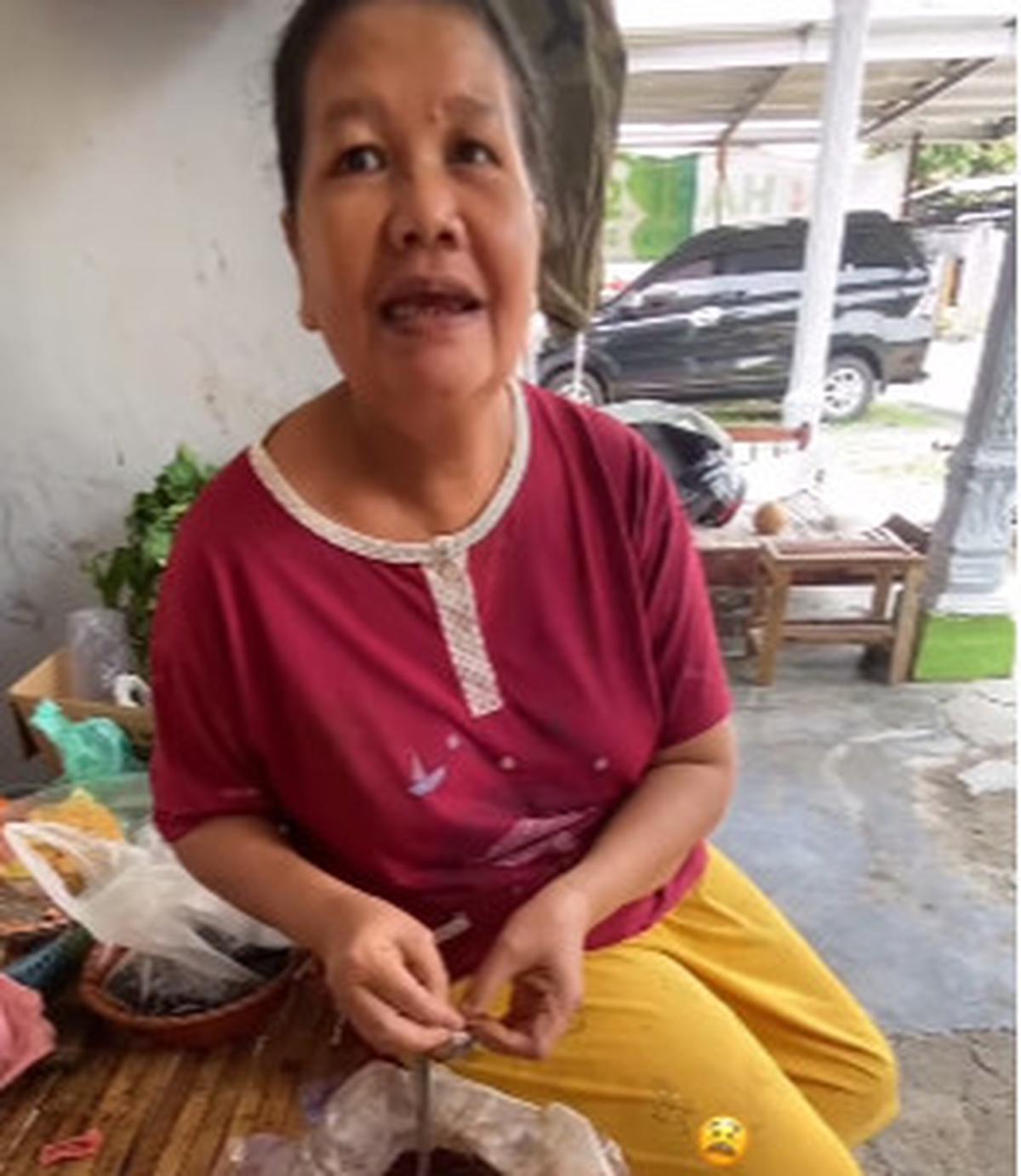 Pria Ini Syok Berat Tahu Harga Kopi & Gorengan Tak Lebih dari Seribu di Jombang