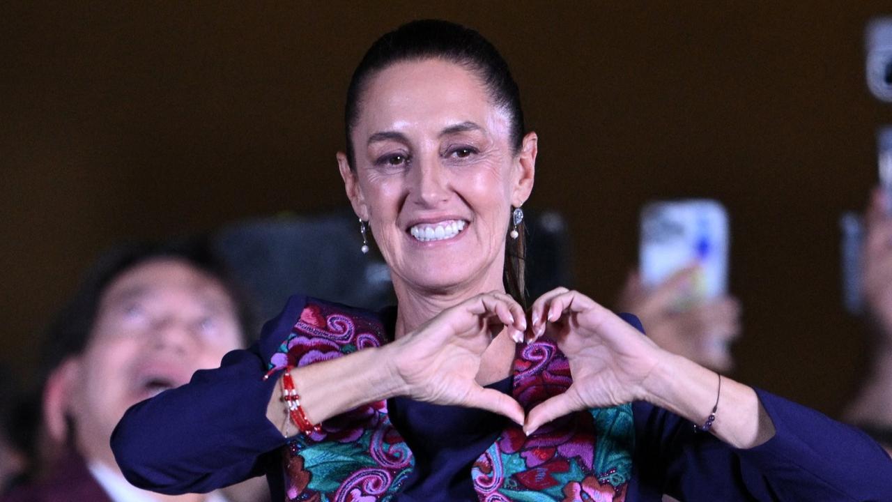 Email dan Ponsel Pribadi Presiden Negara Ini Diretas