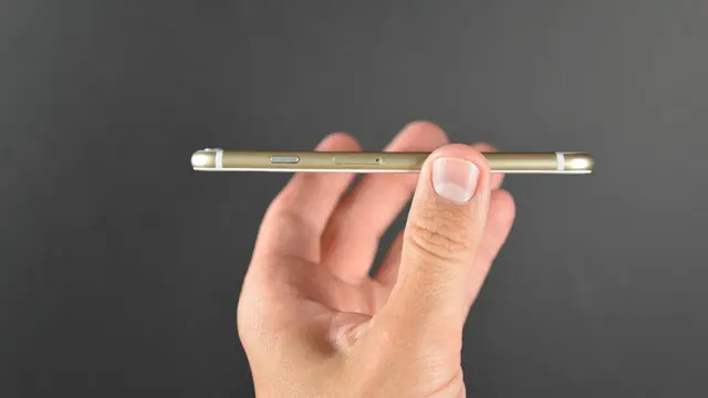 Inikah Bentuk Asli iPhone 6?
