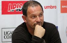 Dijamu Persijap Jepara, Arema krisis penyerang
