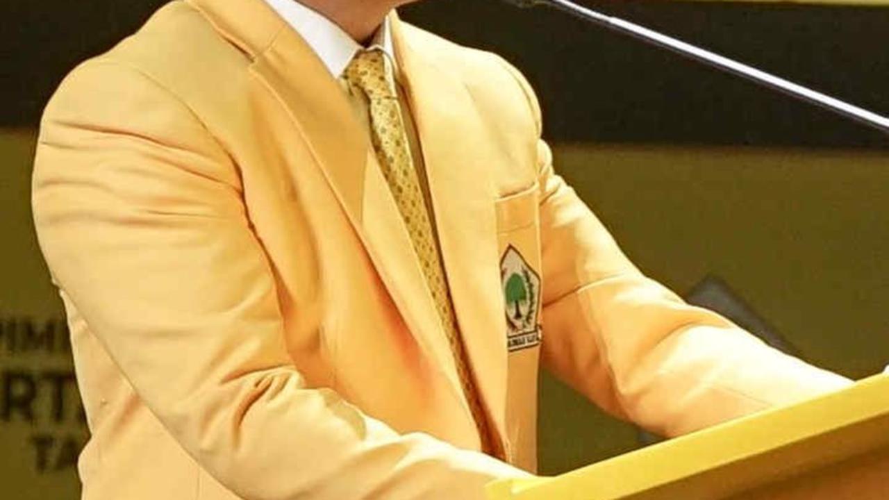 Di depan kader dan pengurus Partai Golkar, Bahlil Lahadalia menyampaikan visi-misi untuk partainya kedepan. Dia&nbsp;menyatakan, kepentingannya adalah membuat Golkar lebih baik ke depan.<br>