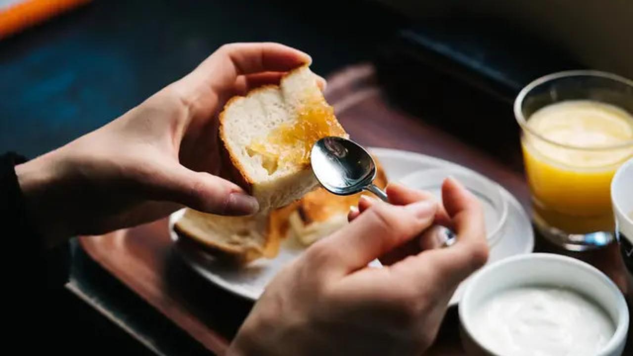 Taubat Tak Lagi Konsumsi Makanan Haram, Bagaimana dengan Darah Daging yang Sudah Terbentuk? Ini Jawaban Buya Yahya