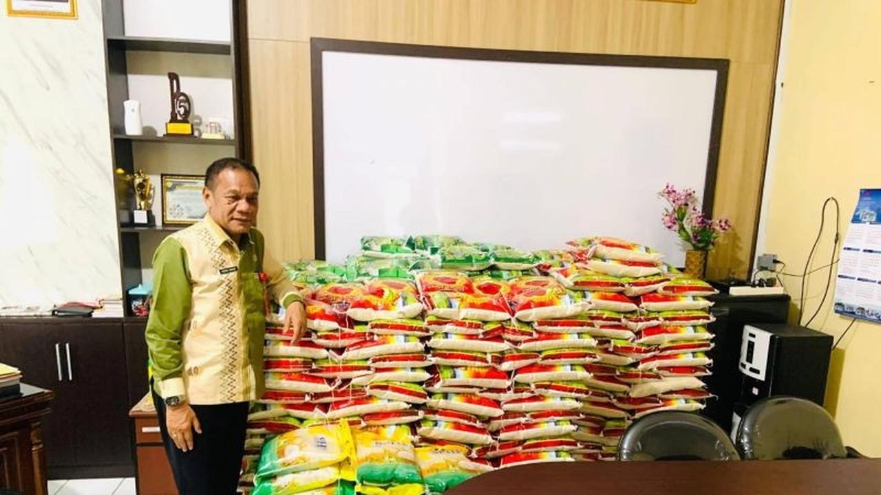 Pemkot Baubau Salurkan Ribuan Paket Bantuan Beras Premium untuk Kaum Dhuafa
