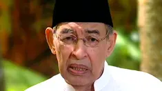 Cinta dapat dilukiskan ia dirasakan itu bukan saja menyangkut cinta Allah, Cinta antara sesama manusia pun sangat sulit.