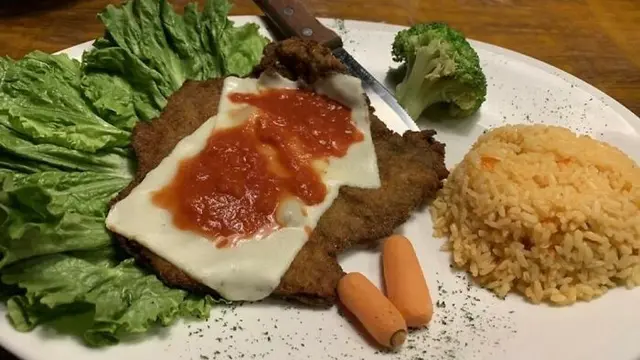 6 Potret Pesanan Makanan dengan Keju Ini Tak Sesuai Harapan, Bikin Kecewa