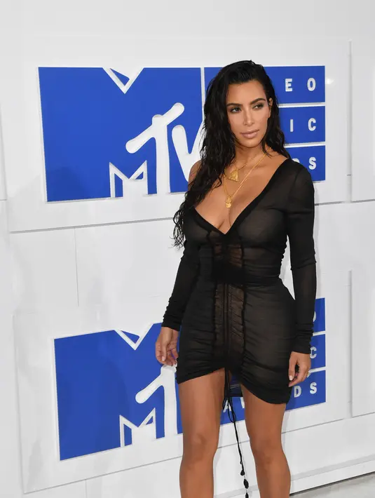 Menurut seorang sumber, meski tak ada luka fisik, namun Kim merasakan tekanan yang cukup berat. (AFP/Bintang.com)