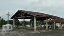 Di kompleks pemakaman ini juga tersedia dua pondokan kecil. Pondokan yang terletak di sisi atas bukit ini tak jarang dimanfaatkan anak-anak muda untuk bercengkerama sambil menikmati hamparan makam yang luas. (Liputan6.com/Gempur M Surya)