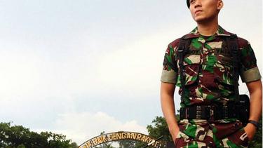 Sederet Tentara Muda Indonesia Tampan Bikin Hati Berdesir Fashion Fimela Com