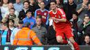 Pemain Liverpool asal Spanyol, Albert Riera adalah salah satu pemain asing di The Reds yang menggunakan jersey bernomor punggung 11, Riera melakukan debut bersama The Reds pada 2008. (AFP/Paul Ellis)