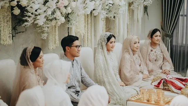 Sang Kakak Jadi Wali Nikah, Ini 6 Kebersamaan Erina Gudono dan Allen Gudono