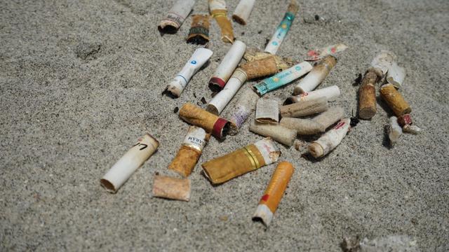 Menanti Ketegasan Pemerintah Memasukkan Sampah Puntung Rokok Sebagai ...
