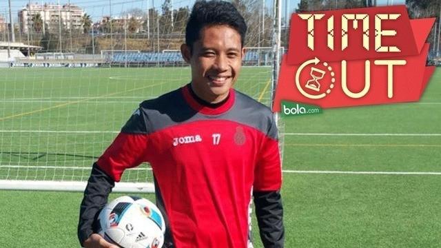 Setelah menjalani program khusus selama dua bulan, bintang muda Indonesia, Evan Dimas Darmono belum juga mendapatkan sodoran kontrak permanen dari Espanyol B. Menurutnya, peluang untuk mendapatkan kontrak permanen tak akan mudah.